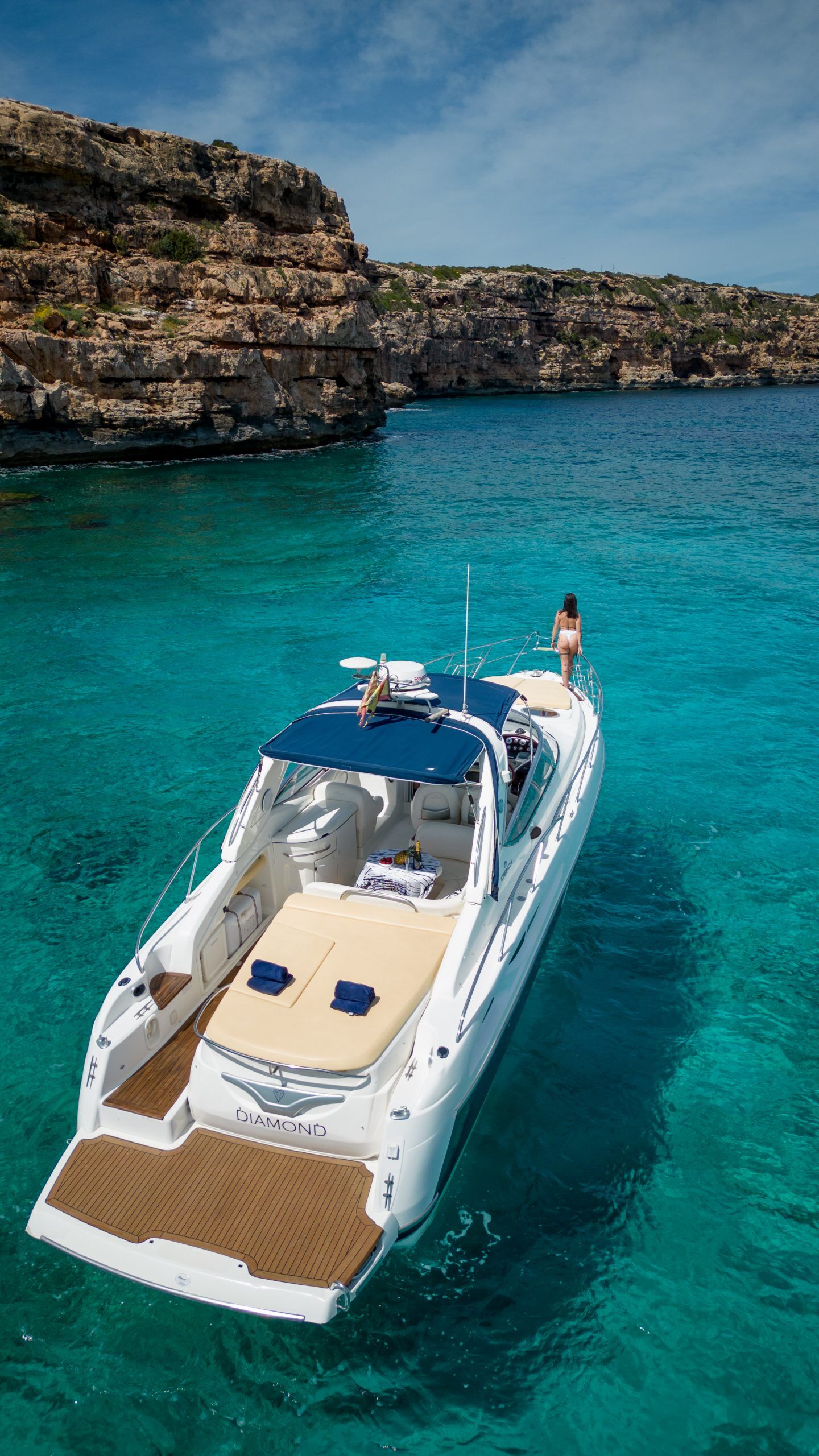 Alquilar Cranchi Ibiza