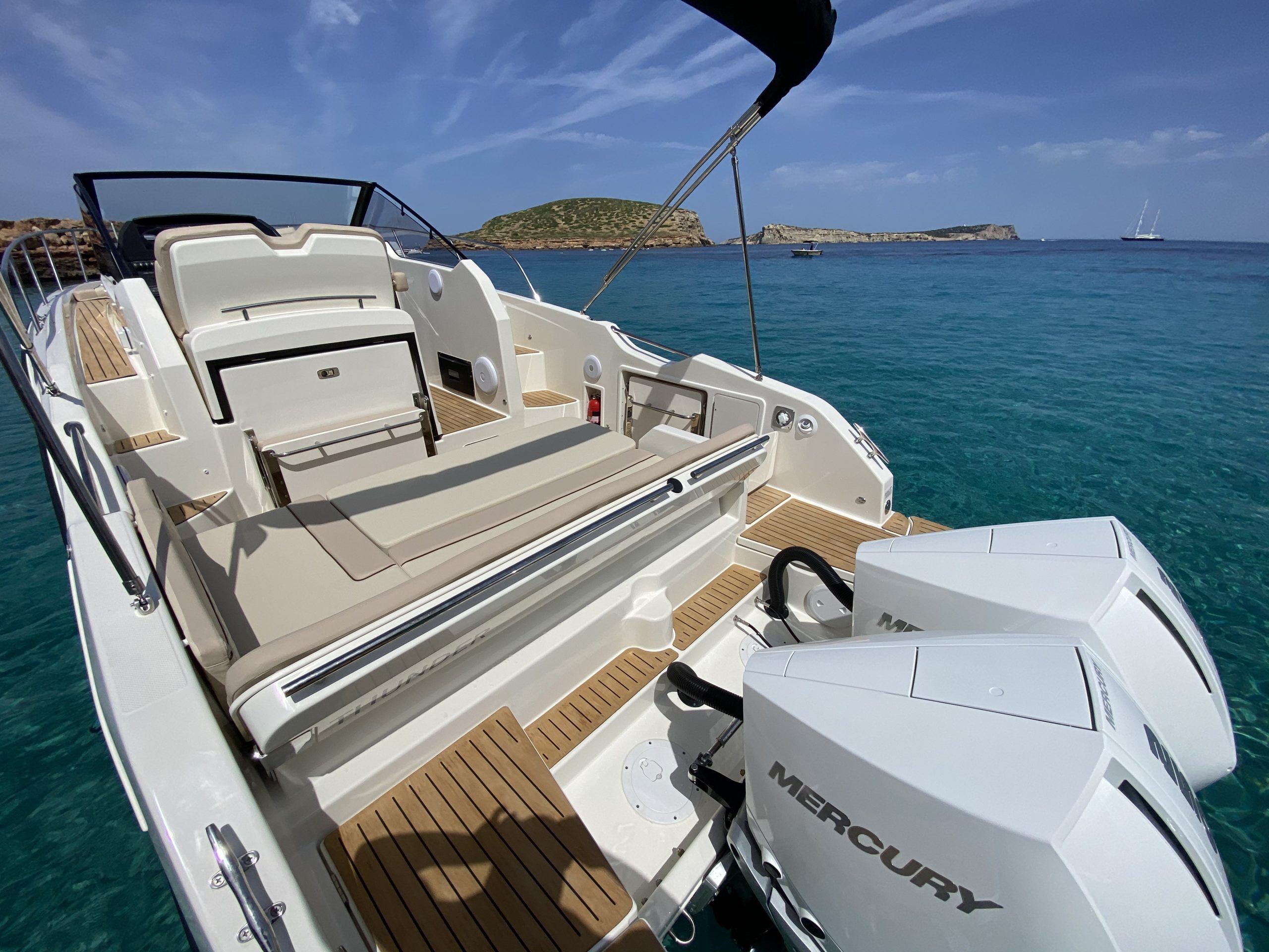 QUICKSILVER 875 - Imagen 5