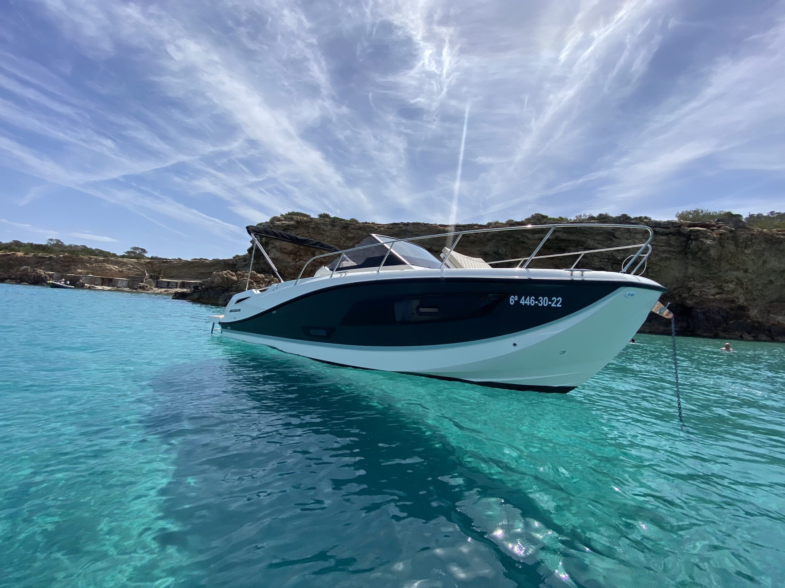 QUICKSILVER 875 - Imagen 3