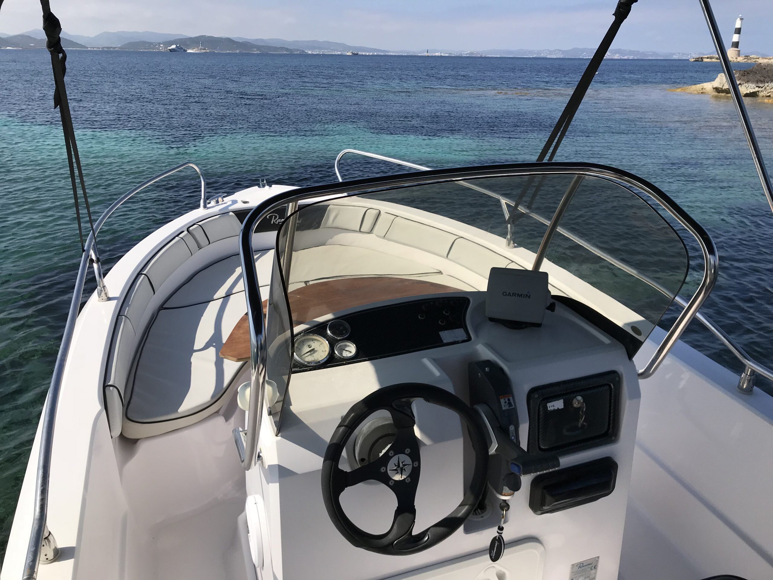 ranieri 19 s voyager alquiler ibiza
